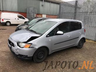 Vrakbiler auto Mitsubishi Colt Colt (Z2/Z3), Hatchback, 2004 / 2012 1.3 16V 2012/7