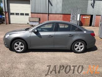 Chevrolet Cruze Cruze (300), Sedan, 2009 / 2015 1.8 16V VVT picture 2