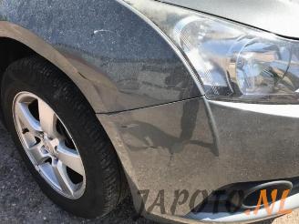 Chevrolet Cruze Cruze (300), Sedan, 2009 / 2015 1.8 16V VVT picture 8