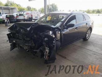 Vrakbiler auto Mazda 6 6 SportBreak (GJ/GH/GL), Combi, 2012 2.2 SkyActiv-D 150 16V 2015/5