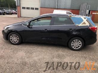 Kia Cee d Cee'd Sportswagon (JDC5), Combi, 2012 / 2018 1.6 GDI 16V picture 8