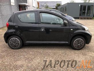 Toyota Aygo Aygo (B10), Hatchback, 2005 / 2014 1.0 12V VVT-i picture 4