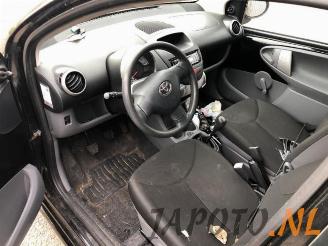 Toyota Aygo Aygo (B10), Hatchback, 2005 / 2014 1.0 12V VVT-i picture 9