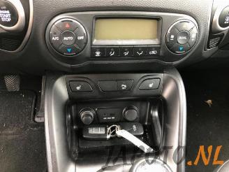 Hyundai Ix35 iX35 (LM), SUV, 2009 / 2015 1.6 GDI 16V picture 12