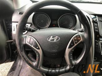 Hyundai I-30 i30 (GDHB5), Hatchback, 2011 1.6 GDI Blue 16V picture 14