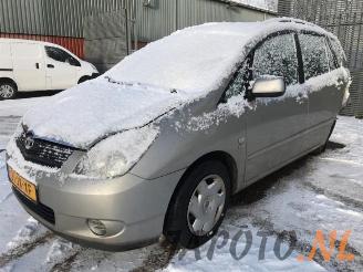 demontáž osobní automobily Toyota Corolla-verso Corolla Verso (E12), MPV, 2001 / 2004 1.6 16V VVT-i 2002/10