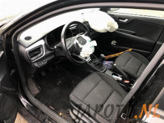 Kia Rio Rio IV (YB), Hatchback, 2017 1.0i T-GDi 100 12V picture 5