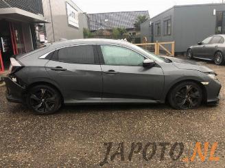 Honda Civic Civic (FK6/7/8/9), Hatchback, 2017 1.0i VTEC Turbo 12V picture 4