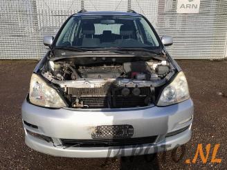 Toyota Avensis-verso Avensis Verso (M20), MPV, 2001 / 2005 2.0 16V VVT-i D-4 picture 2