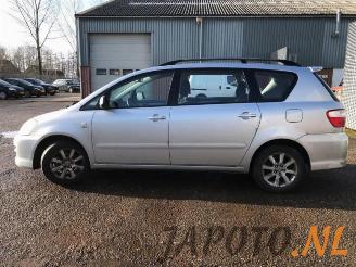 Toyota Avensis-verso Avensis Verso (M20), MPV, 2001 / 2005 2.0 16V VVT-i D-4 picture 8