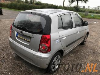 Kia Picanto Picanto (BA), Hatchback, 2004 / 2011 1.0 12V picture 5