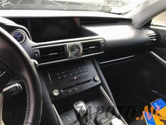 Lexus IS IS (E3), Sedan, 2013 300h 2.5 16V picture 17