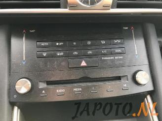 Lexus IS IS (E3), Sedan, 2013 300h 2.5 16V picture 15