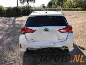 Toyota Auris Auris (E18), Hatchback 5-drs, 2012 / 2019 1.8 16V Hybrid picture 4