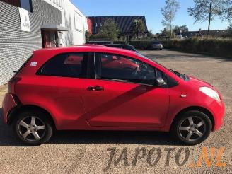 Toyota Yaris Yaris II (P9), Hatchback, 2005 / 2014 1.0 12V VVT-i picture 6