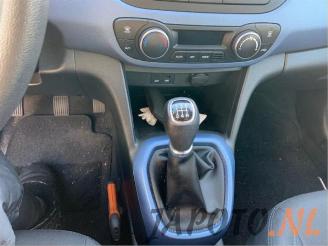 Hyundai I-10 i10 (B5), Hatchback, 2013 / 2019 1.0 12V picture 16