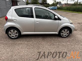 Toyota Aygo Aygo (B10), Hatchback, 2005 / 2014 1.0 12V VVT-i picture 6