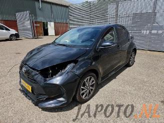 Uttjänta bilar auto Toyota Yaris Yaris IV (P21/PA1/PH1), Hatchback, 2020 1.5 12V VVT-i 2021/5