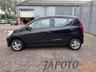 Daihatsu Cuore Cuore (L251/271/276), Hatchback, 2003 1.0 12V DVVT picture 2