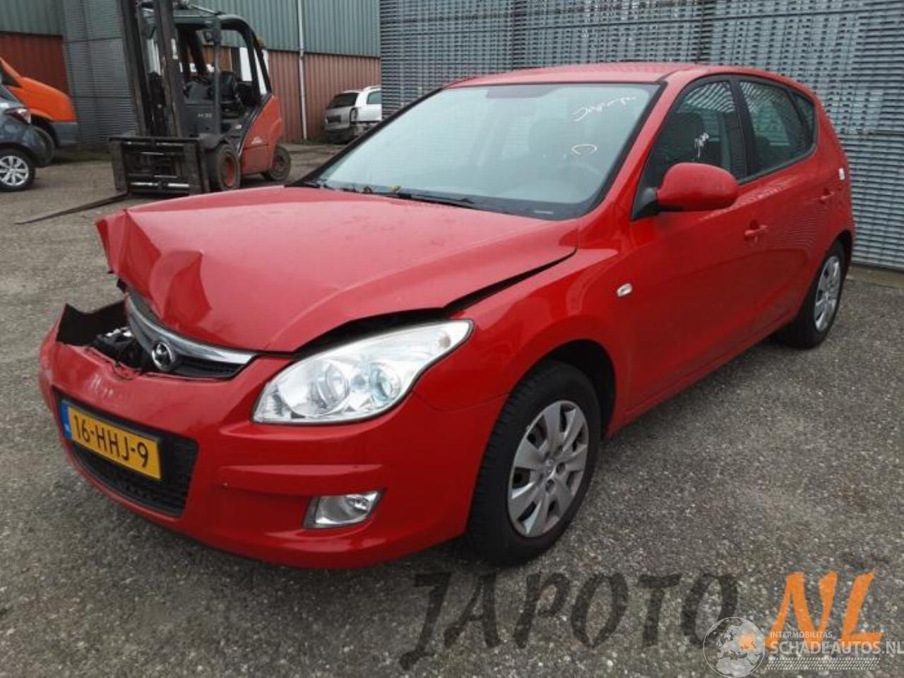 Hyundai I-30 i30 (FD), Hatchback, 2007 / 2011 1.4 CVVT 16V