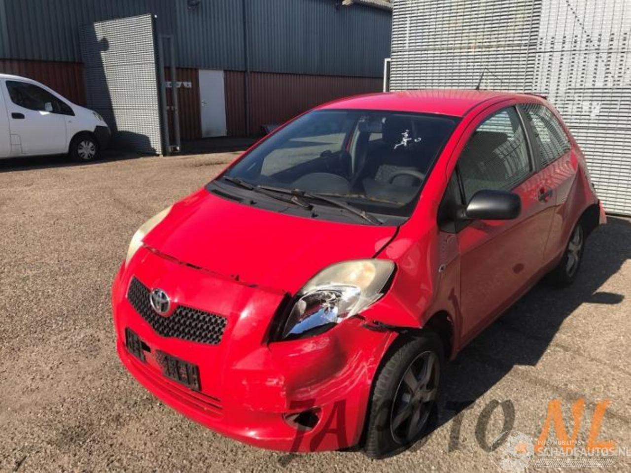 Toyota Yaris Yaris II (P9), Hatchback, 2005 / 2014 1.0 12V VVT-i