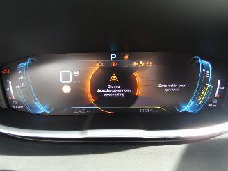 Peugeot 3008 1.6 HYbrid 300 Allure Pack Business picture 22
