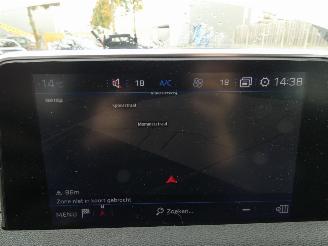 Peugeot 5008 1.2 PT BL. Executive 7 persoons picture 22