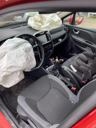 Renault Clio IV Estate/Grandtour (7R) Combi 5-drs 0.9 Energy TCE 90 12V (H4B-408(H4B-B4)) [66kW] picture 8