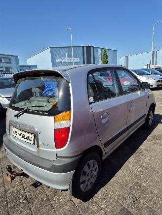 Hyundai Atos Hatchback 1.0 12V (G4HC) [43kW] 5-BAK picture 4