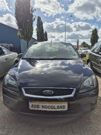 Ford Focus 2 Hatchback 1.6 16V (HWDA(Euro 3)) [74kW] 5-BAK picture 1