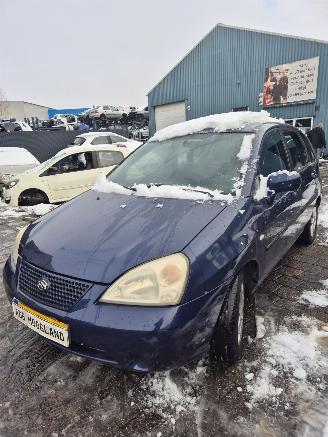 Suzuki Liana (ERC/ERD/RH4) Hatchback 5-drs 1.6 MPi 16V (M16A) [76kW] picture 2