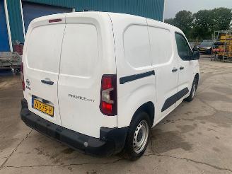 Toyota Proace ProAce City Van 1.5 D-4D 75 (DV5RE) [55kW] picture 4