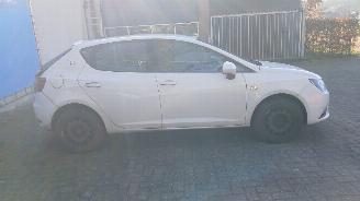 Seat Ibiza Ibiza IV (6J5) Hatchback 5-drs 1.0 EcoTSI 12V (CHZB) [70kW]  (05-2015/=
06-2017) picture 7