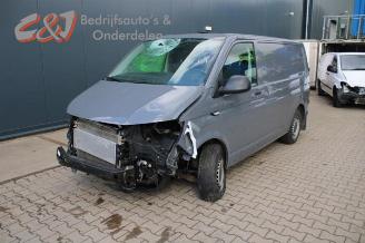 Vrakbiler auto Volkswagen Transporter Transporter T6, Van, 2015 / 2024 2.0 TDI DRF 2017/8