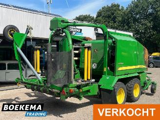John Deere  744 Balenpers picture 2