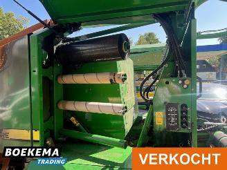 John Deere  744 Balenpers picture 19