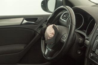 Volkswagen Golf 1.6 TDI Clima Navi picture 32