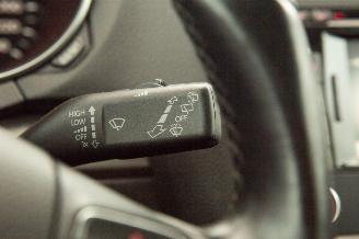 Volkswagen Golf 1.6 TDI Clima Navi picture 15