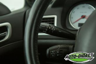 Peugeot 307 CC 2.0-16V Automaat Clima Motorschade picture 12