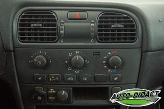 Volvo V-40 2.0 Airco Leder Benzine/LPG picture 7