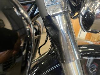 Harley-Davidson Electra Glide 96 FLHTCU Classic Electra Glide Ultra picture 19