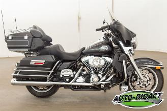 Harley-Davidson Electra Glide 96 FLHTCU Classic Electra Glide Ultra picture 17