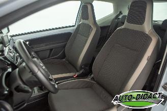 Volkswagen Up! 1.0 high up! Airco Pano BlueMotion picture 20