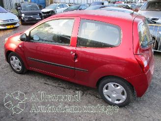 Renault Twingo Twingo II (CN) Hatchback 3-drs 1.2 16V (D4F-772(D4F-J7)) [56kW]  (03-2=
007/09-2014) picture 8