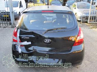 Hyundai I-20 i20 Hatchback 1.2i 16V (G4LA) [57kW]  (09-2008/12-2012) picture 6