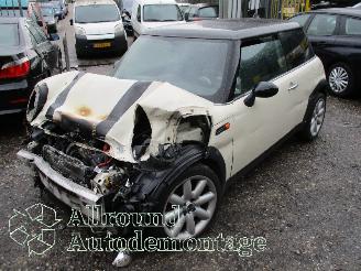 Mini Mini Mini One/Cooper (R50) Hatchback 1.6 16V Cooper (W10-B16A) [85kW]  (06-=
2001/09-2006) picture 1