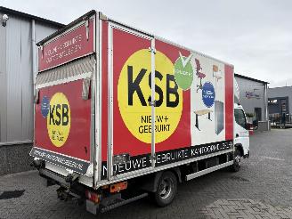 Fuso Canter Bakwagen picture 16