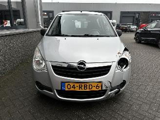 Schadeauto Opel Agila 1.0 Selection 2011/4
