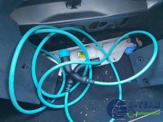 Renault Zoé Zoe (AG), Hatchback 5-drs, 2012 46kW picture 24