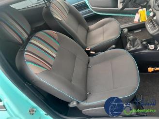 Renault Twingo Twingo II (CN), Hatchback 3-drs, 2007 / 2014 1.2 16V picture 17